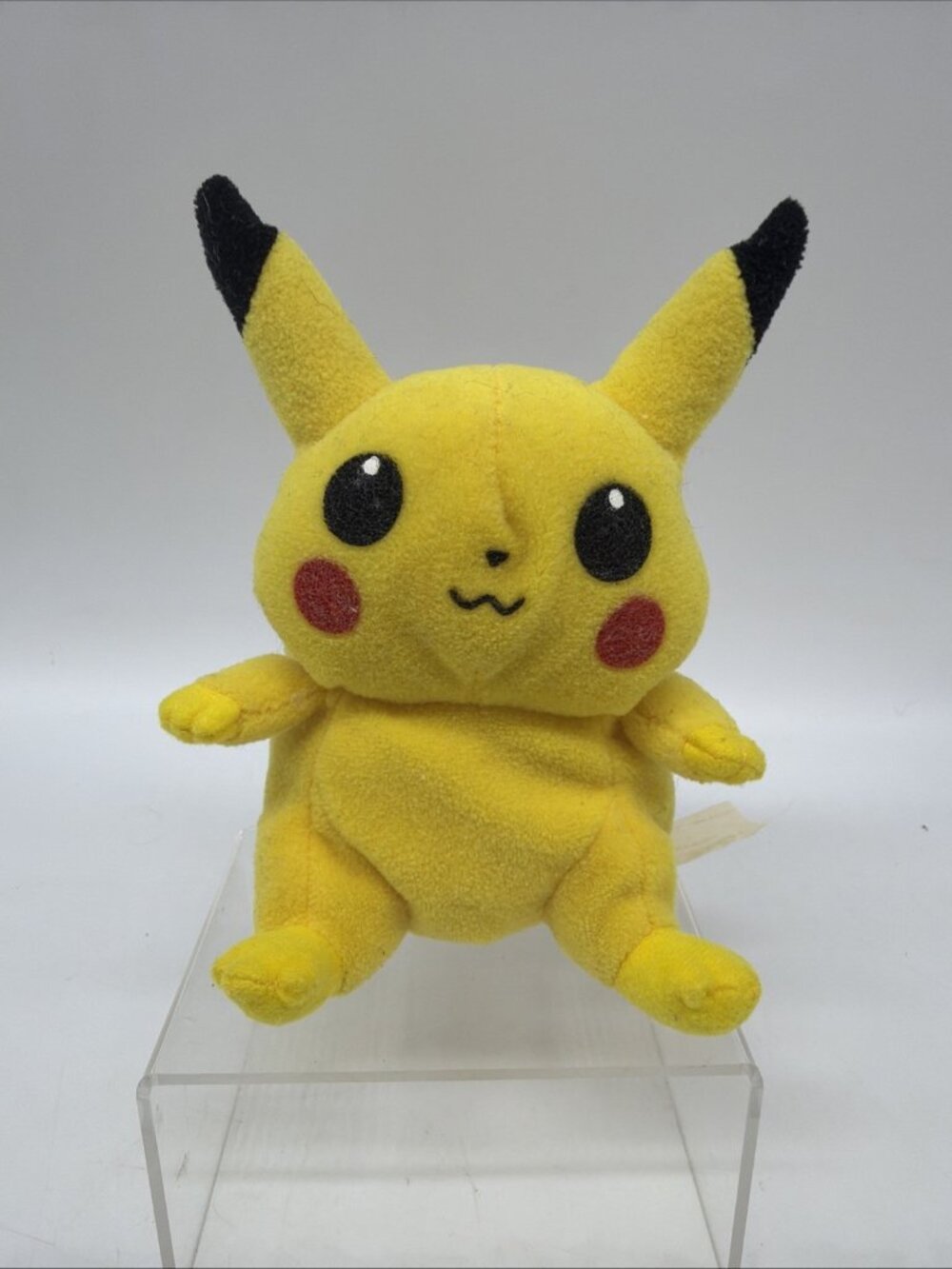 Pikachu Hasbro 1999 Plush 6” Tomy Chubby Silhouette Nintendo Stuffed Beanie